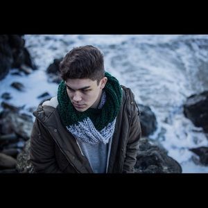 Meet your Posher, Grady